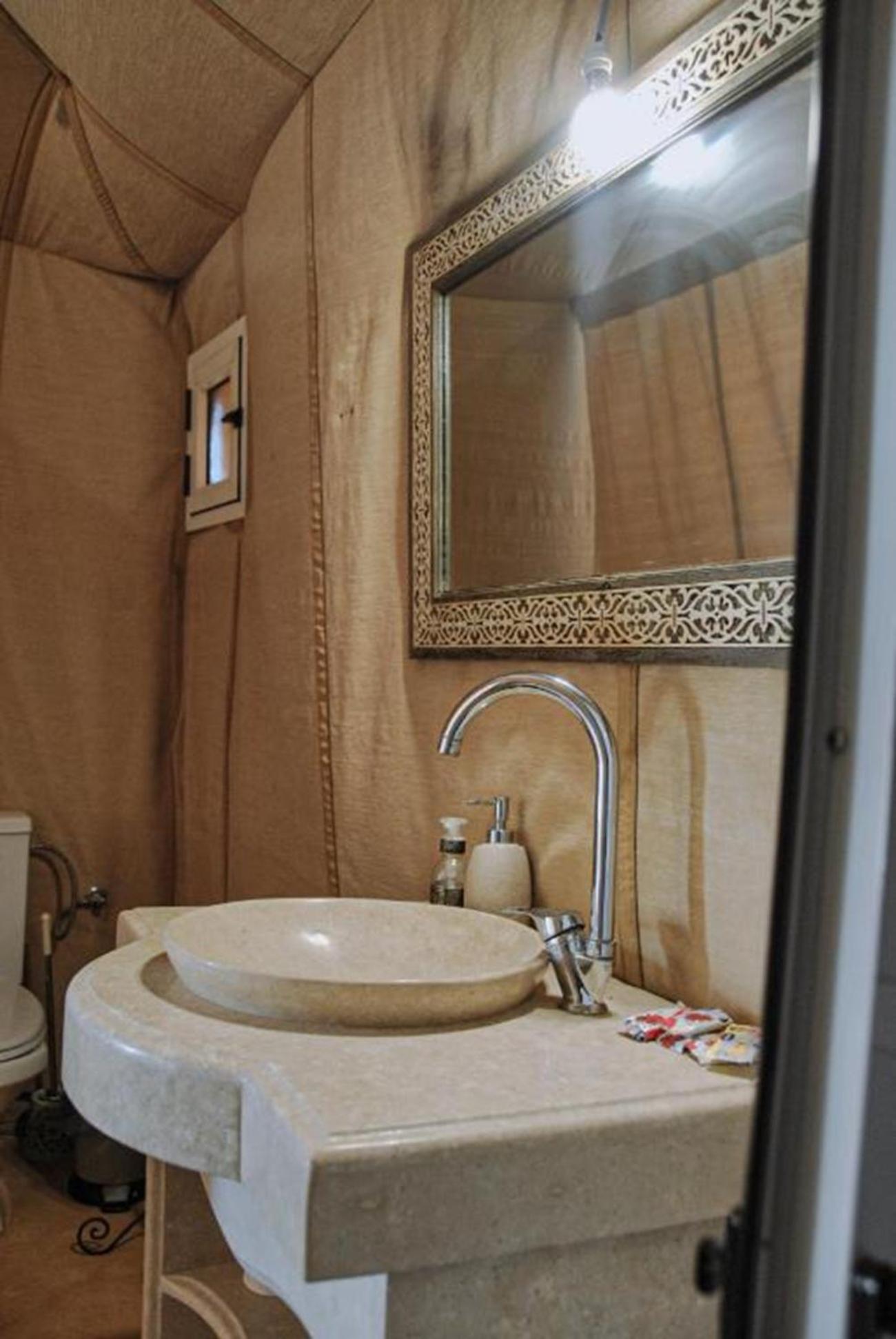 메르주가 Camel Luxury Camp B&B 외부 사진